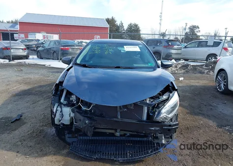 2016 Toyota Corolla Le z USA, uszkodzony, nr VIN 2T1BURHE5GC636432
